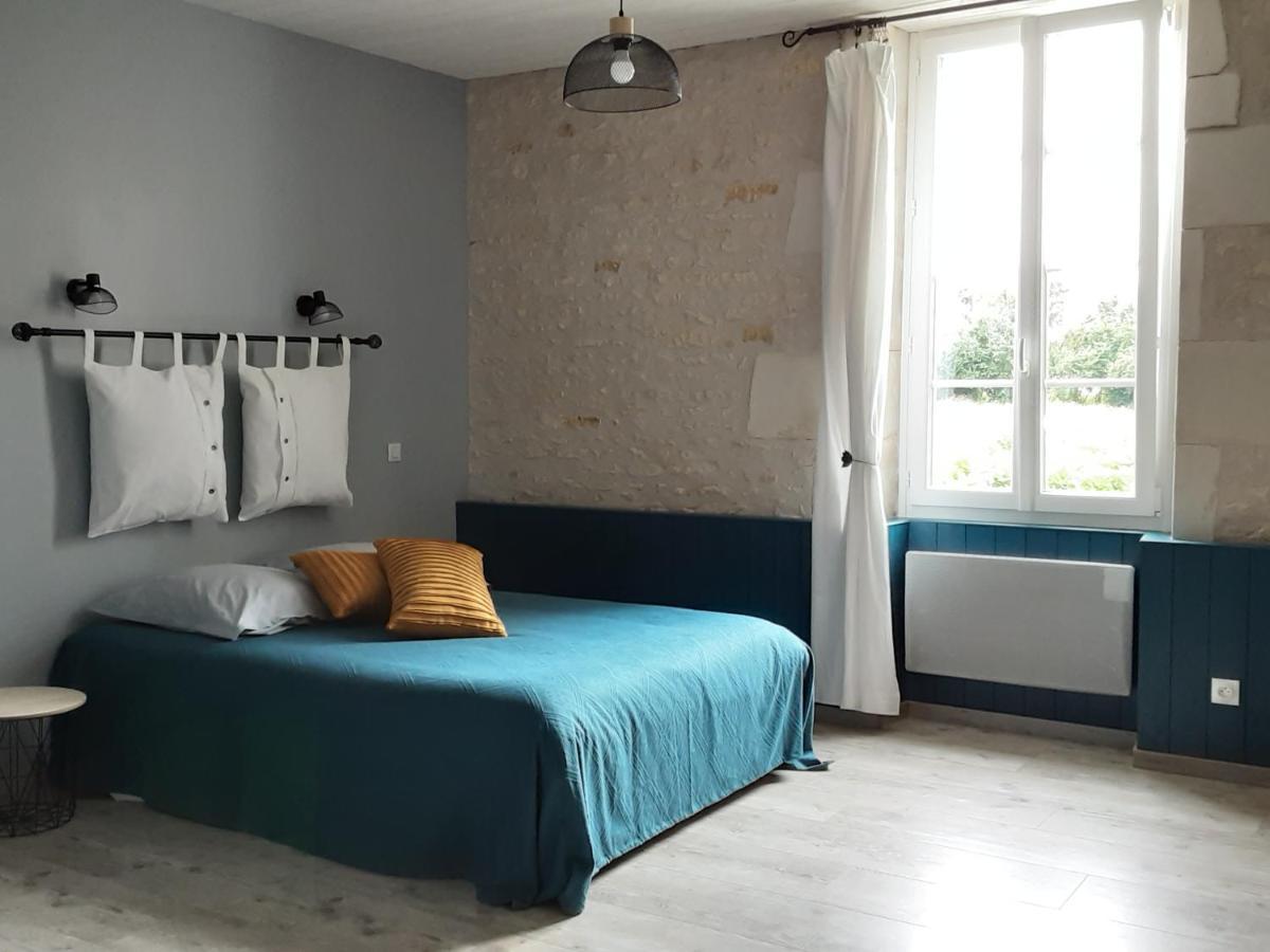 La Tourterelle Apartment Thaims Luaran gambar